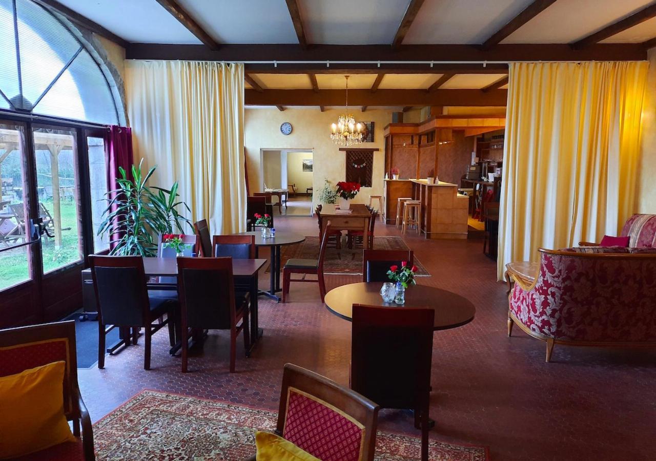 مبيت وإفطار Tuzaguet Domaine Lou Castet المظهر الخارجي الصورة